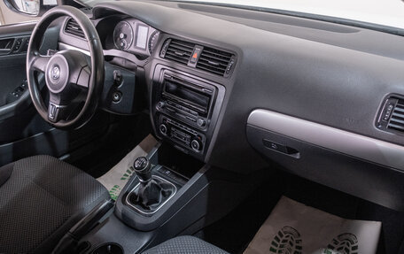 Volkswagen Jetta VI, 2012 год, 999 000 рублей, 16 фотография