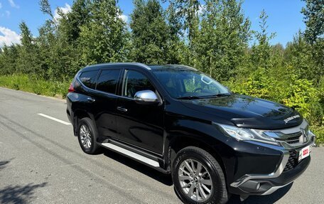 Mitsubishi Pajero Sport III рестайлинг, 2016 год, 2 320 000 рублей, 12 фотография