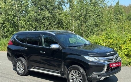 Mitsubishi Pajero Sport III рестайлинг, 2016 год, 2 320 000 рублей, 16 фотография