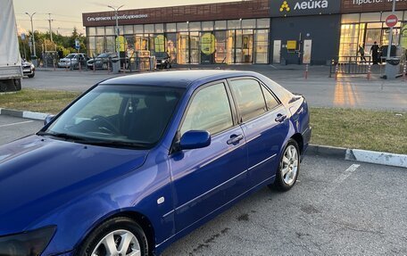 Toyota Altezza, 1999 год, 500 000 рублей, 5 фотография