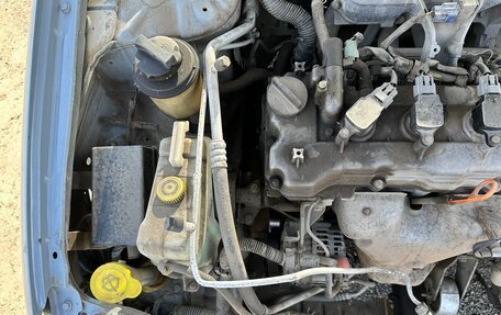 Nissan Almera, 2004 год, 215 000 рублей, 10 фотография