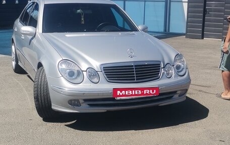 Mercedes-Benz E-Класс, 2002 год, 780 000 рублей, 2 фотография