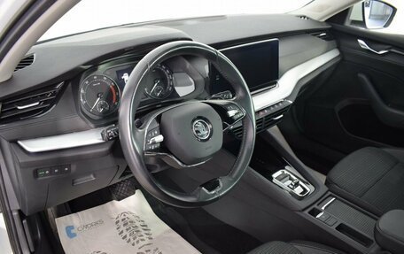 Skoda Octavia IV, 2021 год, 2 260 000 рублей, 10 фотография