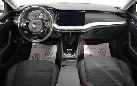 Skoda Octavia IV, 2021 год, 2 260 000 рублей, 11 фотография