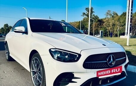 Mercedes-Benz E-Класс, 2021 год, 4 500 000 рублей, 6 фотография