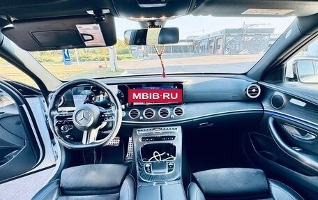 Mercedes-Benz E-Класс, 2021 год, 4 500 000 рублей, 24 фотография