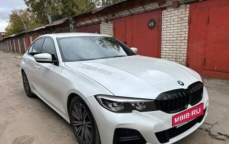 BMW 3 серия, 2019 год, 2 750 000 рублей, 1 фотография