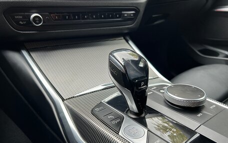 BMW 3 серия, 2019 год, 2 750 000 рублей, 22 фотография