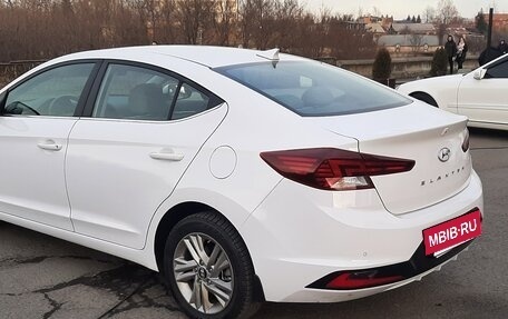 Hyundai Elantra VI рестайлинг, 2019 год, 1 550 000 рублей, 4 фотография