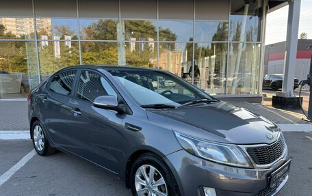 KIA Rio III рестайлинг, 2013 год, 839 000 рублей, 3 фотография