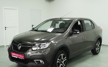 Renault Logan II, 2019 год, 940 000 рублей, 1 фотография