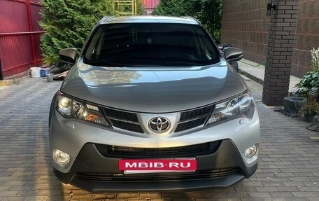 Toyota RAV4, 2013 год, 1 890 000 рублей, 5 фотография
