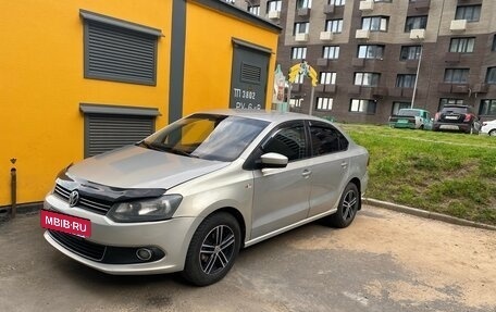 Volkswagen Polo VI (EU Market), 2011 год, 580 000 рублей, 2 фотография