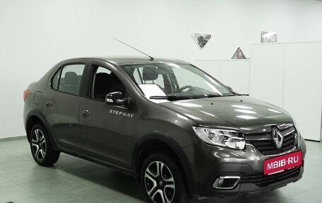 Renault Logan II, 2019 год, 940 000 рублей, 2 фотография