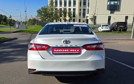 Toyota Camry, 2021 год, 2 700 000 рублей, 7 фотография