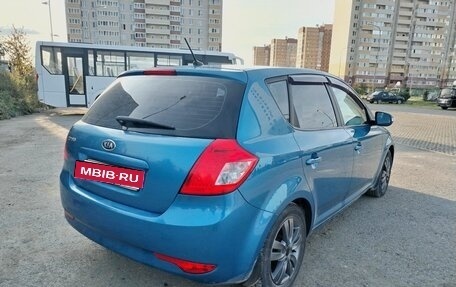 KIA cee'd I рестайлинг, 2010 год, 800 000 рублей, 5 фотография