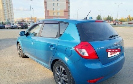 KIA cee'd I рестайлинг, 2010 год, 800 000 рублей, 7 фотография