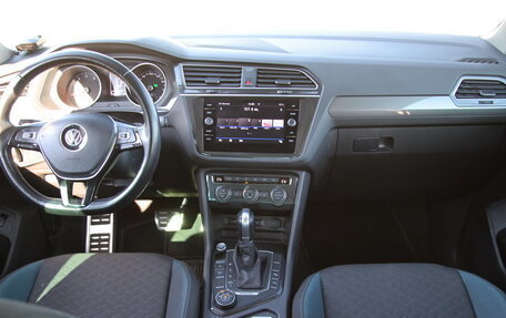 Volkswagen Tiguan II, 2019 год, 2 199 450 рублей, 14 фотография