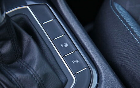Volkswagen Tiguan II, 2019 год, 2 199 450 рублей, 30 фотография
