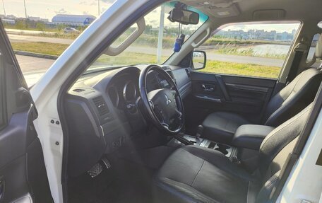 Mitsubishi Pajero IV, 2014 год, 2 500 000 рублей, 7 фотография