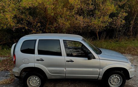 Chevrolet Niva I рестайлинг, 2011 год, 425 000 рублей, 8 фотография