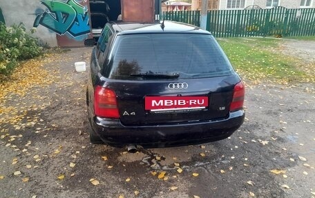 Audi A4, 1997 год, 250 000 рублей, 4 фотография