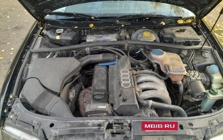 Audi A4, 1997 год, 250 000 рублей, 11 фотография