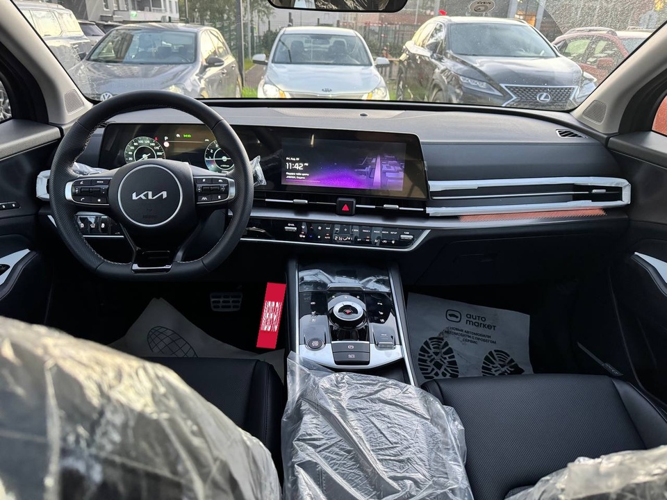 KIA Sportage IV рестайлинг, 2025 год, 4 200 000 рублей, 2 фотография