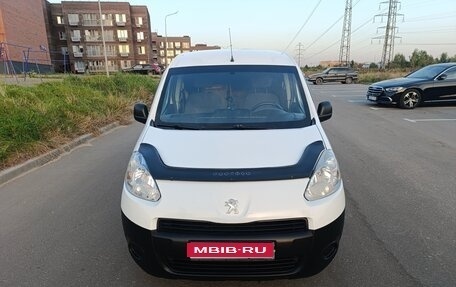 Peugeot Partner II рестайлинг 2, 2012 год, 820 000 рублей, 1 фотография