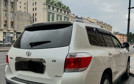 Toyota Highlander III, 2012 год, 1 950 000 рублей, 5 фотография