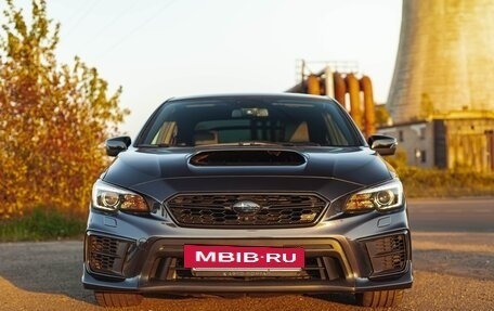 Subaru WRX STi I рестайлинг, 2018 год, 3 790 000 рублей, 5 фотография