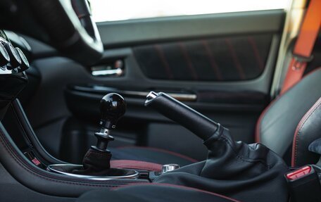 Subaru WRX STi I рестайлинг, 2018 год, 3 790 000 рублей, 24 фотография