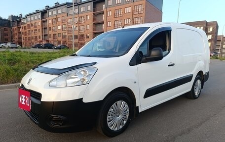 Peugeot Partner II рестайлинг 2, 2012 год, 820 000 рублей, 11 фотография