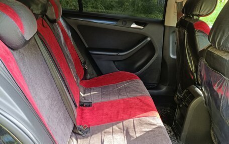 Volkswagen Jetta VI, 2013 год, 650 000 рублей, 9 фотография
