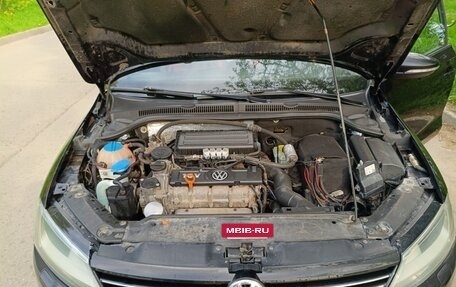 Volkswagen Jetta VI, 2013 год, 650 000 рублей, 13 фотография