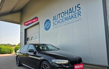 BMW 5 серия, 2022 год, 4 730 000 рублей, 3 фотография