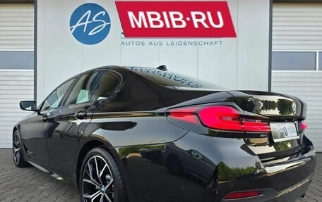 BMW 5 серия, 2022 год, 4 730 000 рублей, 8 фотография