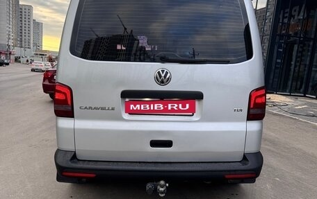 Volkswagen Caravelle T5, 2014 год, 2 300 000 рублей, 4 фотография