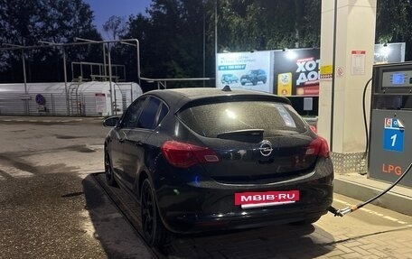 Opel Astra J, 2012 год, 520 000 рублей, 26 фотография