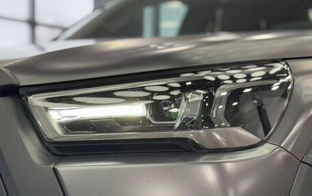 Toyota Hilux VIII, 2022 год, 7 300 000 рублей, 23 фотография
