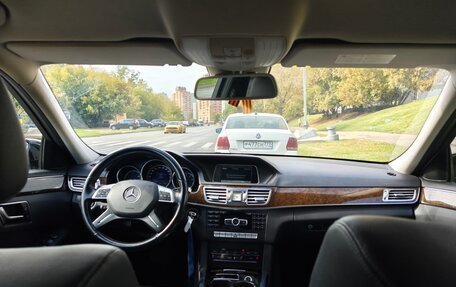 Mercedes-Benz E-Класс, 2013 год, 2 380 000 рублей, 10 фотография