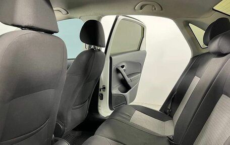 Volkswagen Polo VI (EU Market), 2015 год, 900 000 рублей, 9 фотография