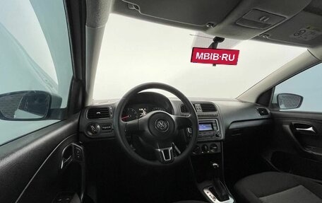 Volkswagen Polo VI (EU Market), 2015 год, 900 000 рублей, 13 фотография