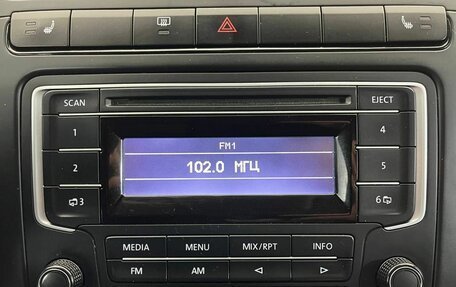 Volkswagen Polo VI (EU Market), 2015 год, 900 000 рублей, 19 фотография