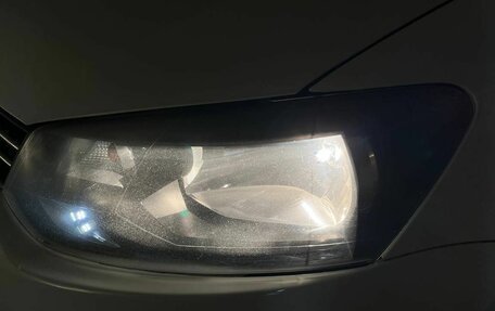 Volkswagen Polo VI (EU Market), 2015 год, 900 000 рублей, 27 фотография