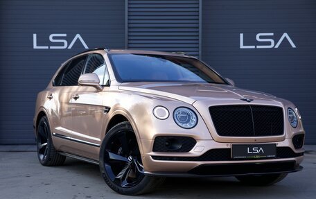 Bentley Bentayga I, 2017 год, 10 999 000 рублей, 7 фотография