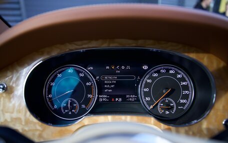 Bentley Bentayga I, 2017 год, 10 999 000 рублей, 19 фотография