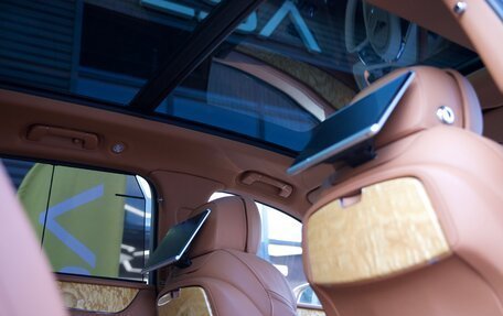 Bentley Bentayga I, 2017 год, 10 999 000 рублей, 27 фотография