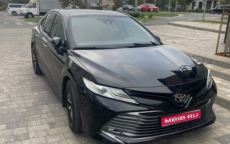 Toyota Camry, 2019 год, 3 250 000 рублей, 1 фотография