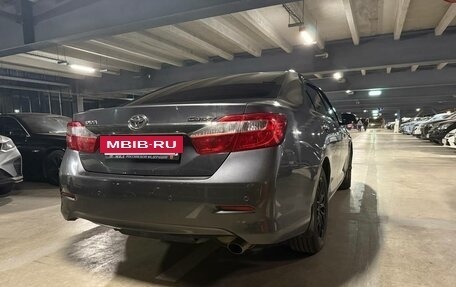 Toyota Camry, 2013 год, 1 570 000 рублей, 4 фотография